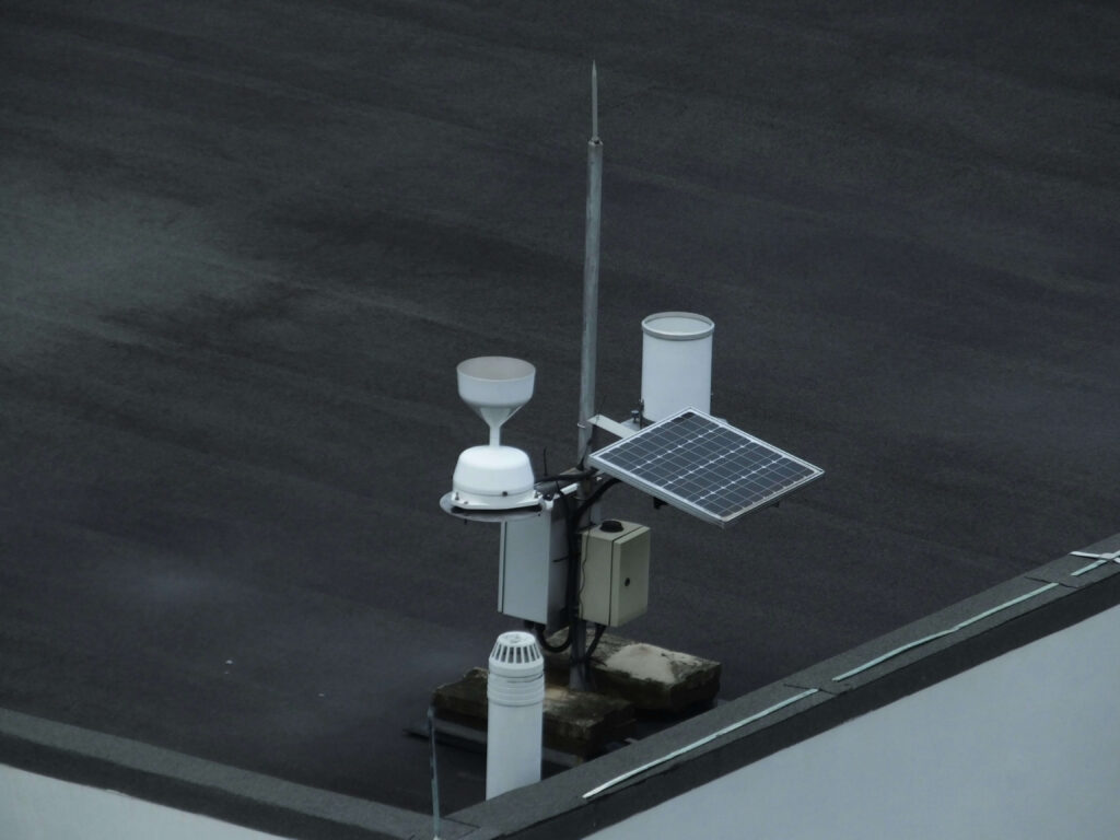 weather monitoring station